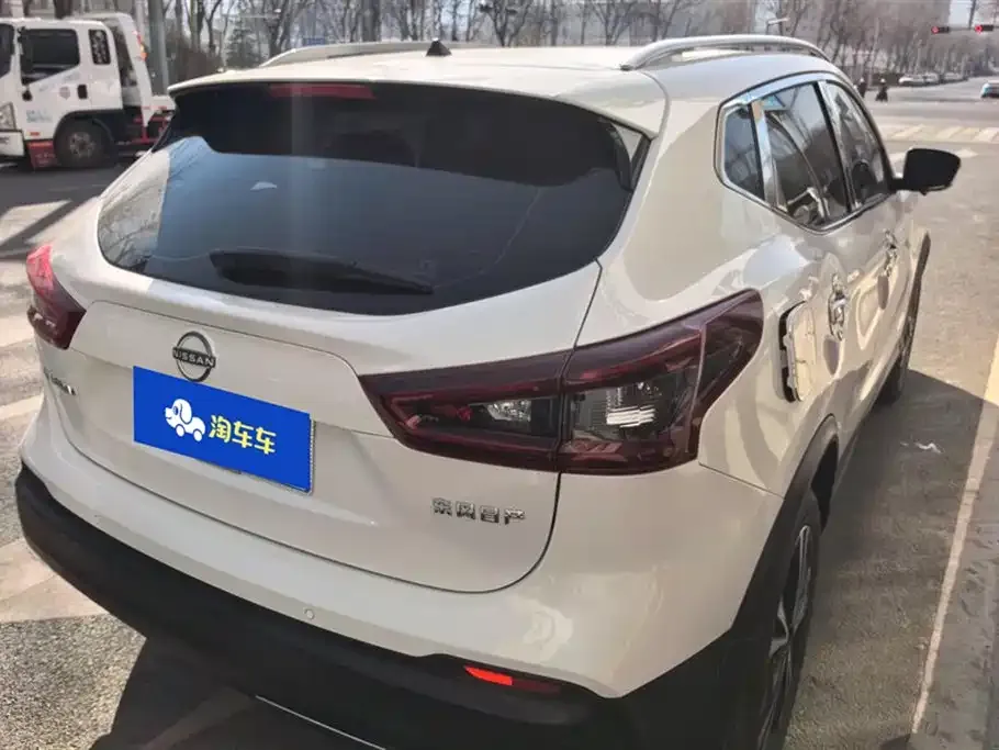 Nissan Qashqai — фото 3