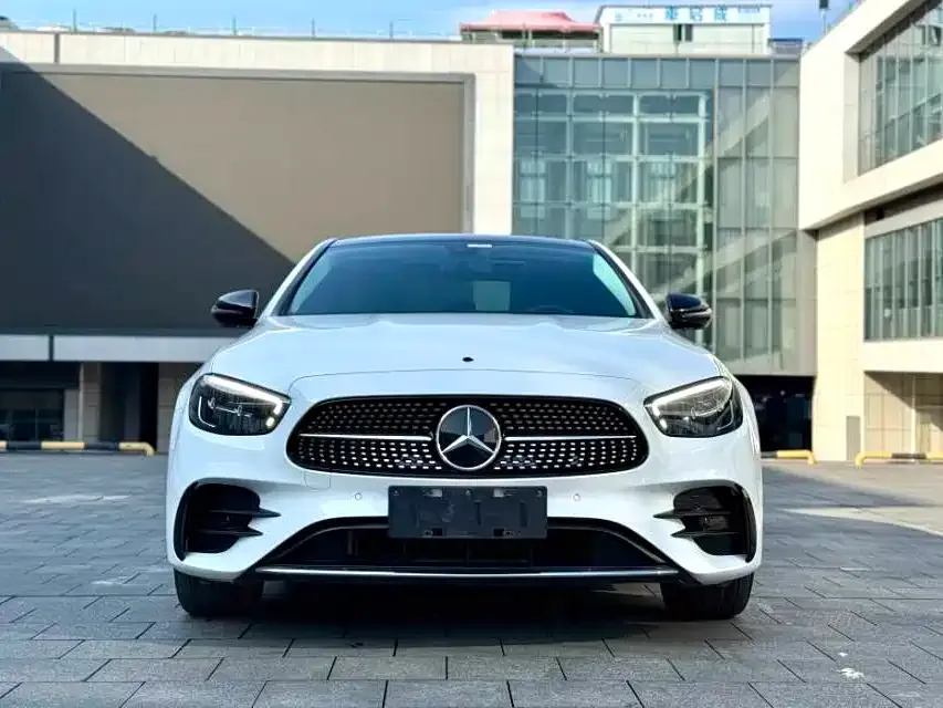 Mercedes-Benz E-Class (Import) — фото 2