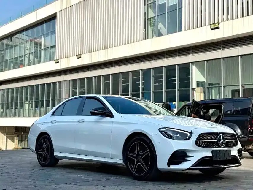 Mercedes-Benz E-Class (Import) — фото 3