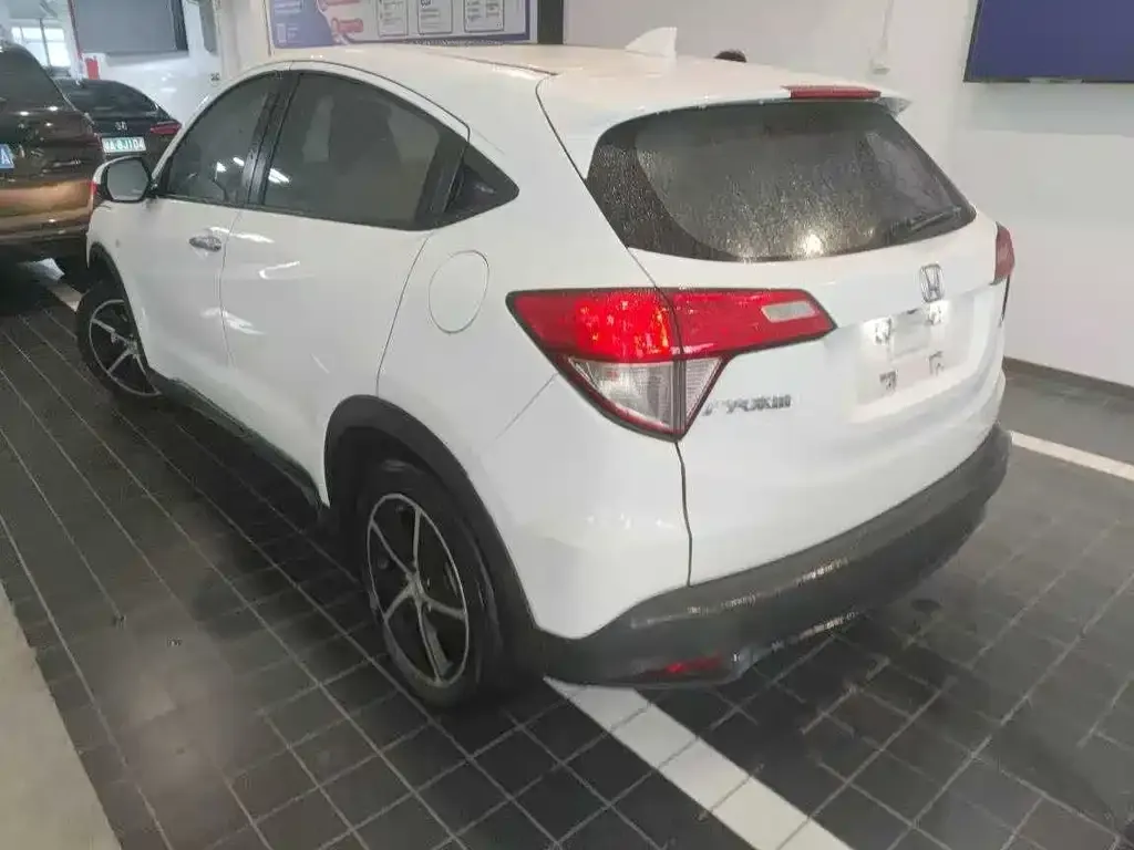 Honda Vezel 2022 из CN, фото 4