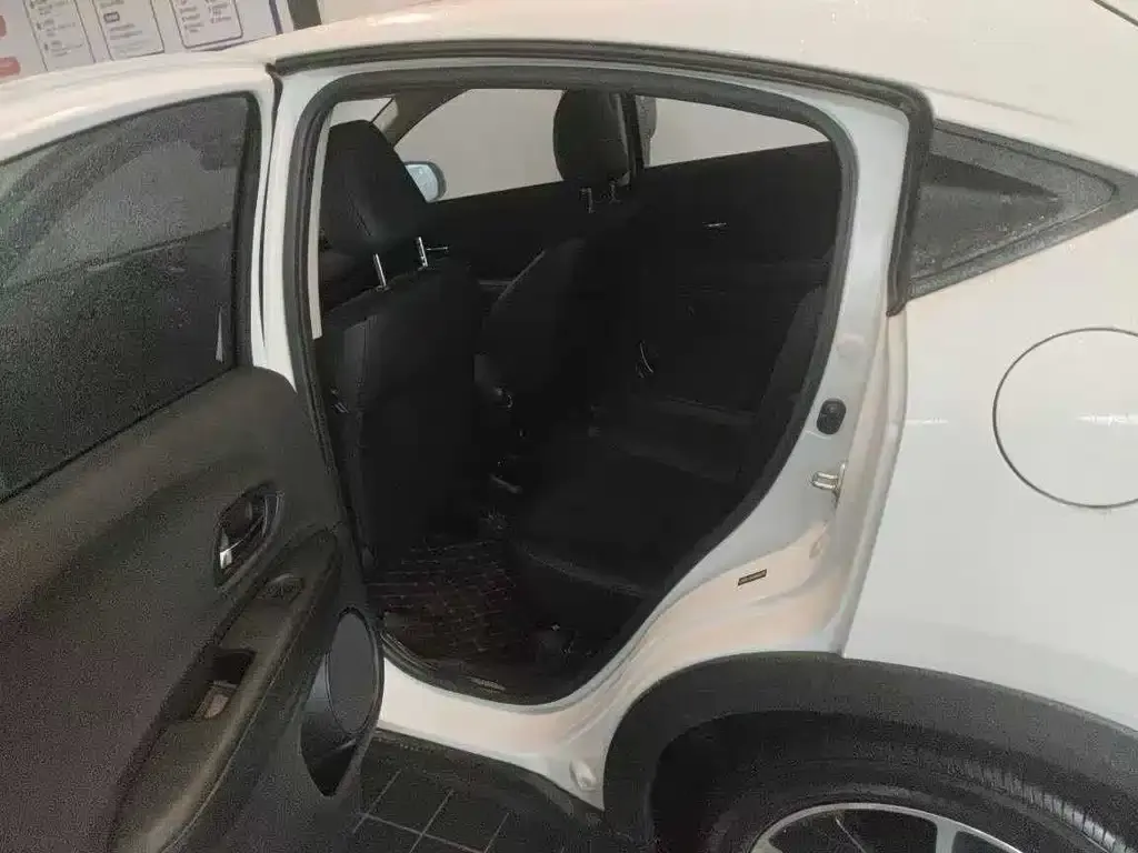 Honda Vezel 2022 из CN, фото 6