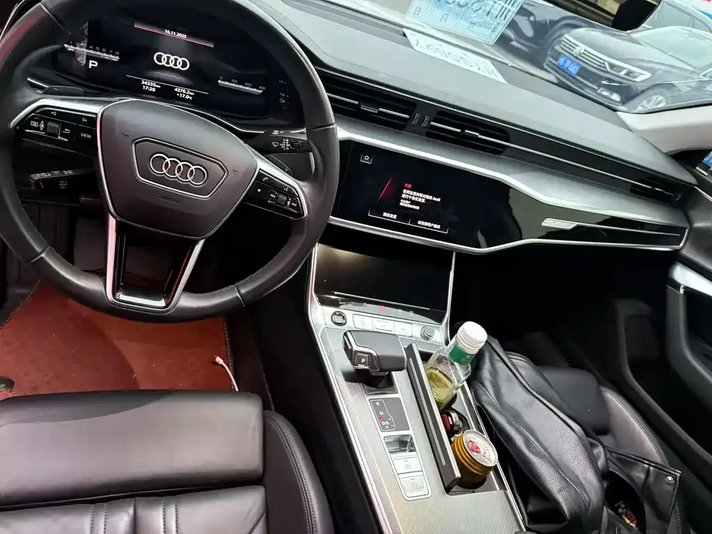 Audi A7 2023 из CN, фото 5