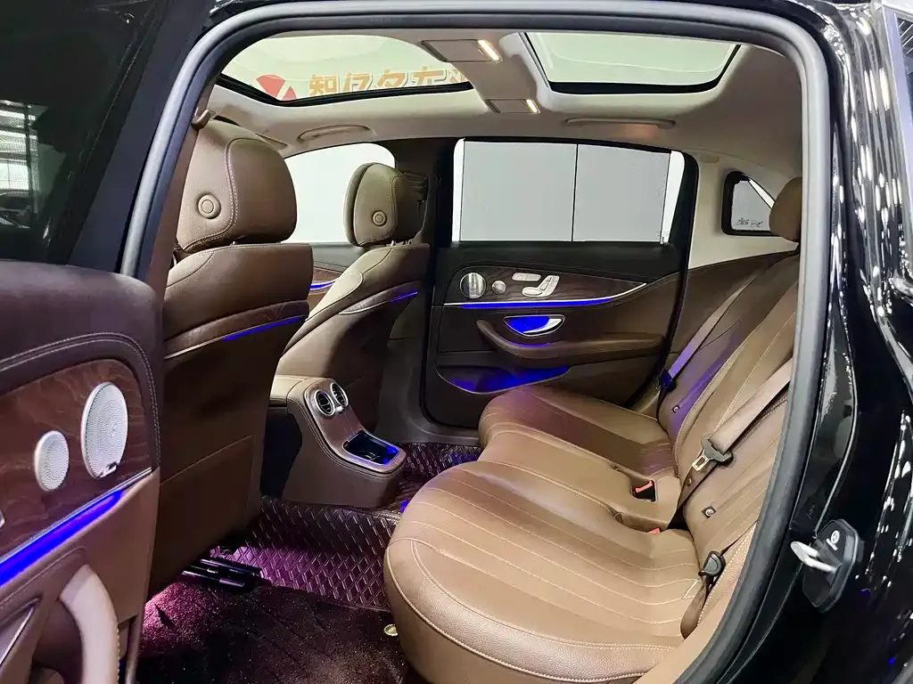 Mercedes-Benz E-Class 2023 из CN, фото 7