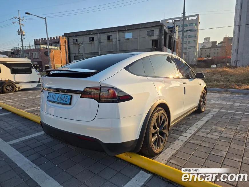 Tesla Model X 2023 из KR, фото 7