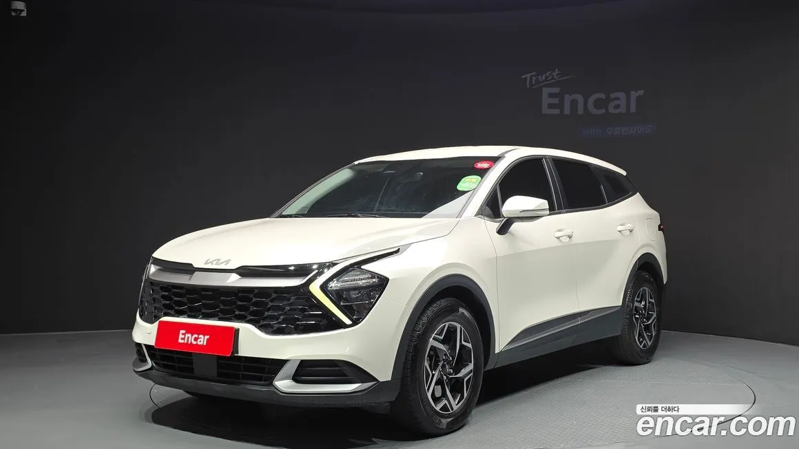 Kia Sportage — фото 1