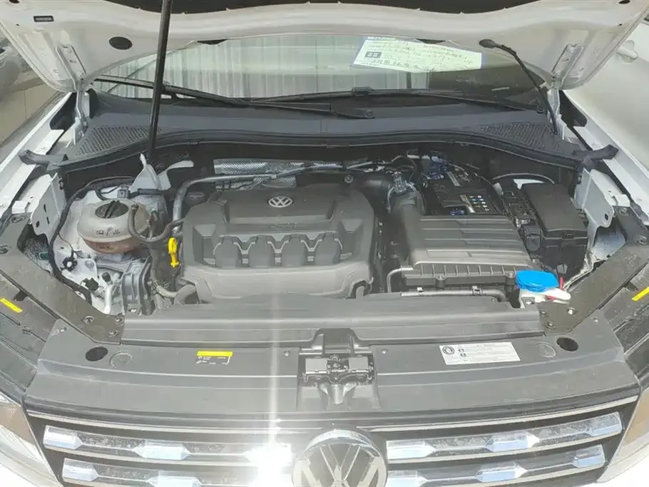 Volkswagen Tiguan L 2021 из CN, фото 10