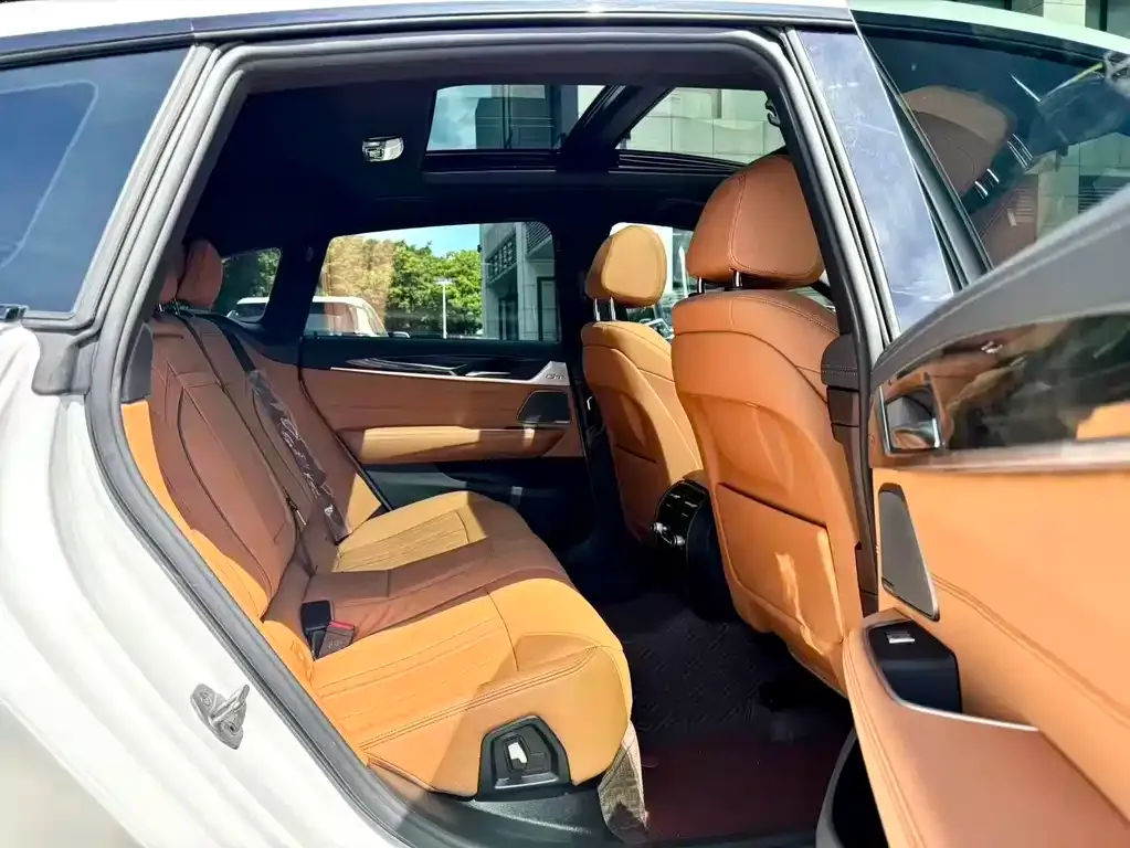 BMW 6 Series GT 2024 из CN, фото 6