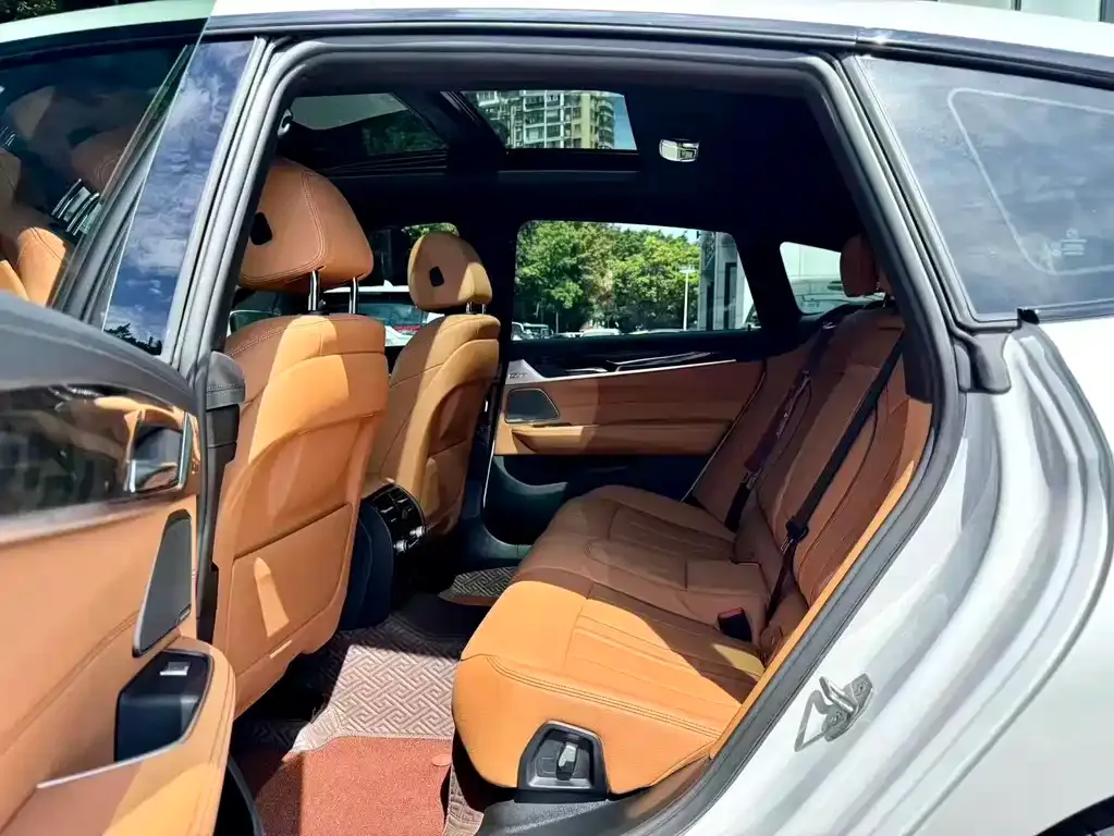 BMW 6 Series GT 2024 из CN, фото 8