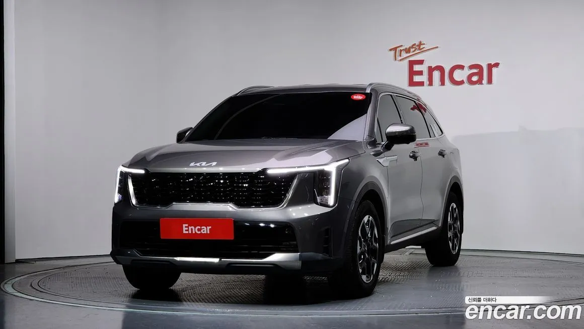 Kia Sorento — фото 1
