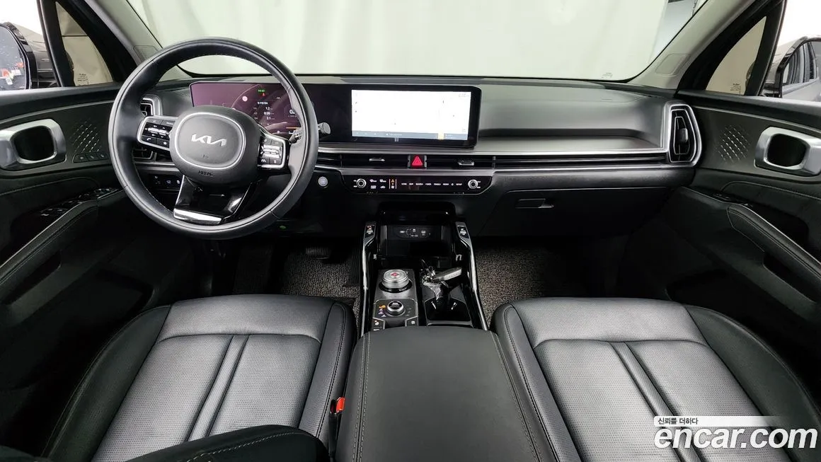 Kia Sorento — фото 7