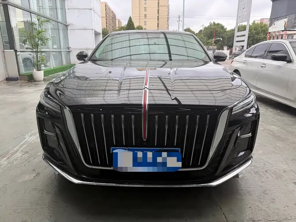 Hongqi H5 — фото 2