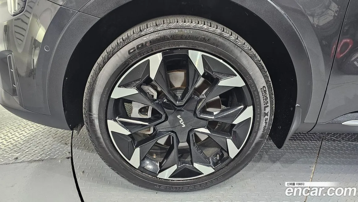 Kia Sorento — фото 5