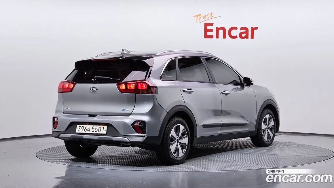 Kia Niro — фото 2