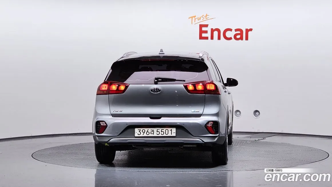 Kia Niro — фото 4