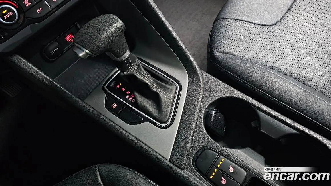 Kia Niro — фото 9