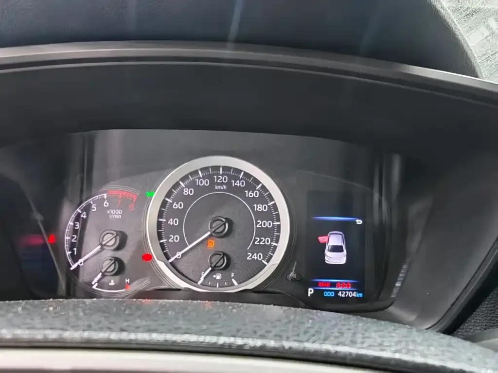 Toyota Corolla 2021 из CN, фото 10