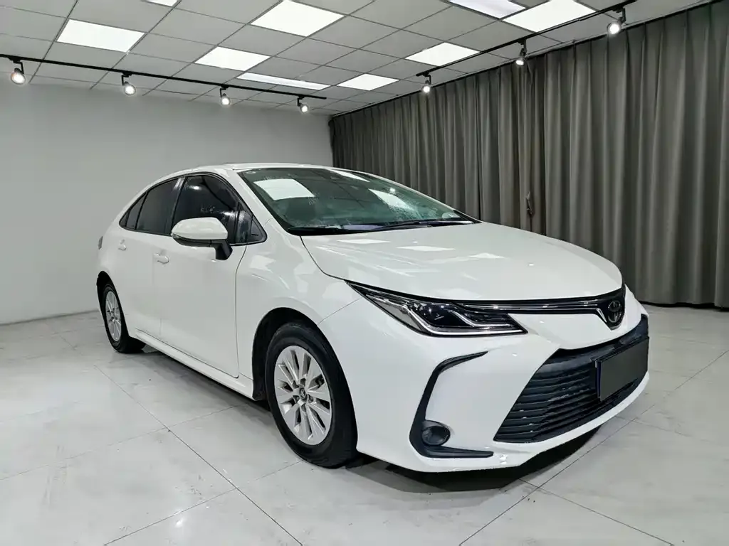 Toyota Corolla 2021 из CN, фото 3