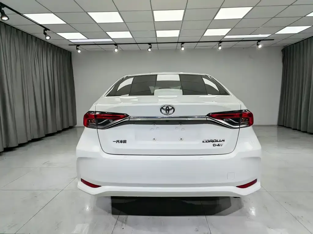 Toyota Corolla 2021 из CN, фото 5