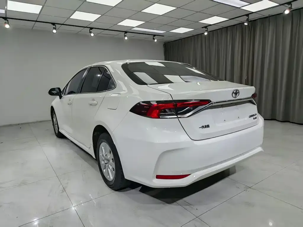 Toyota Corolla 2021 из CN, фото 6