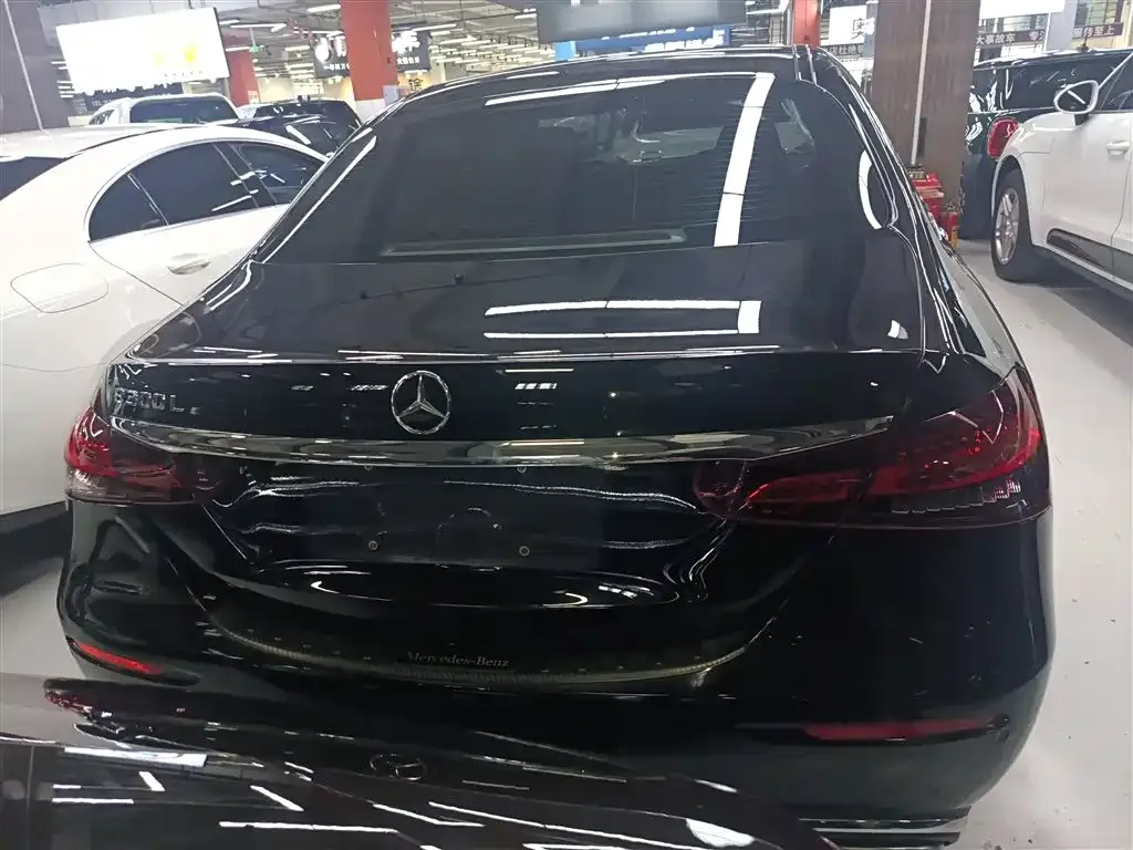 Mercedes-Benz E-Class 2022 из CN, фото 6