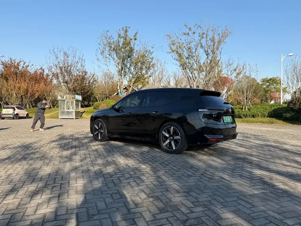 BMW iX 2023 из CN, фото 3