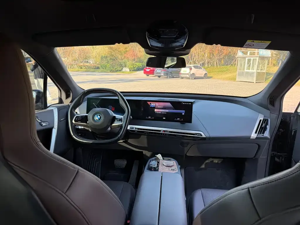 BMW iX 2023 из CN, фото 7