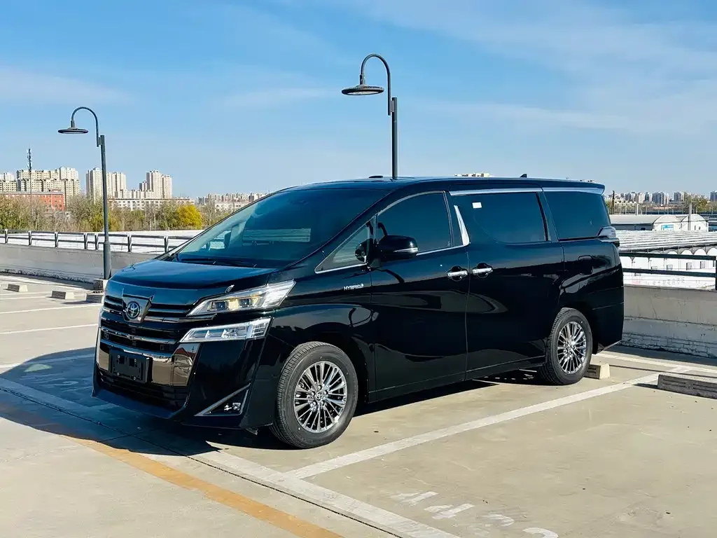 Toyota Vellfire 2021 из CN, фото 1