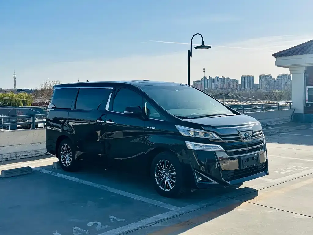 Toyota Vellfire 2021 из CN, фото 3
