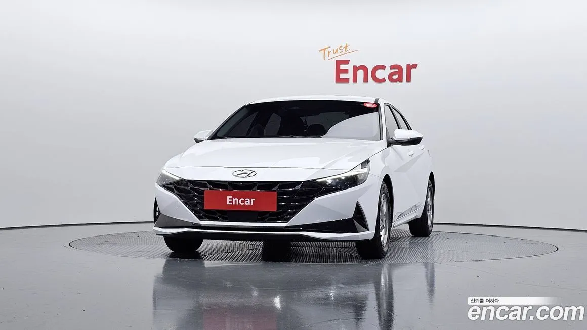 Hyundai AVANTE — фото 3