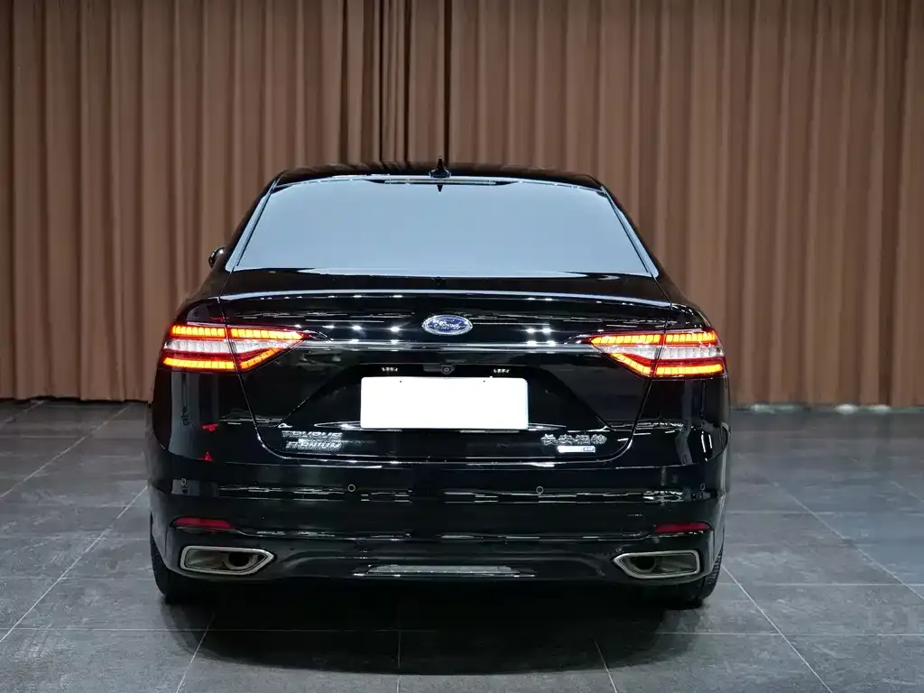 Ford Taurus 2021 из CN, фото 5