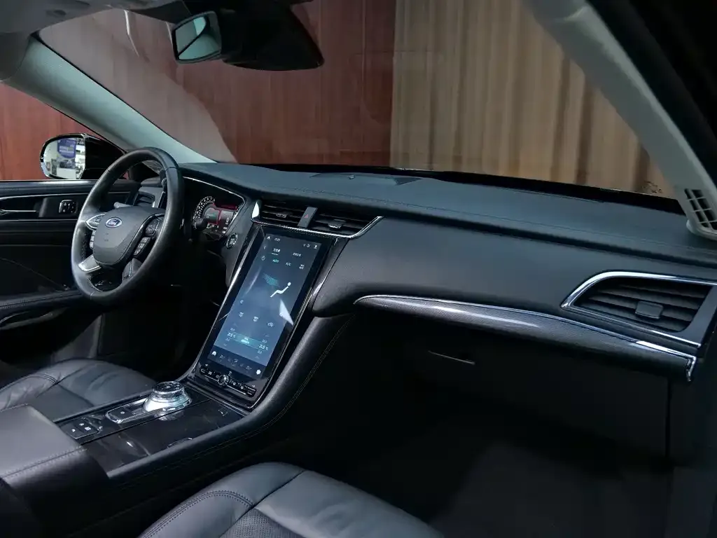 Ford Taurus 2021 из CN, фото 6