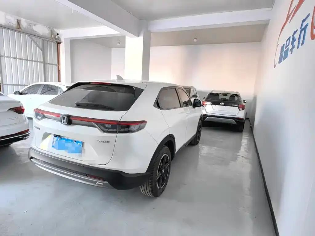 Honda Vezel 2023 из CN, фото 3
