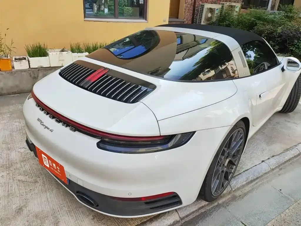 Porsche 911 2022 из CN, фото 2