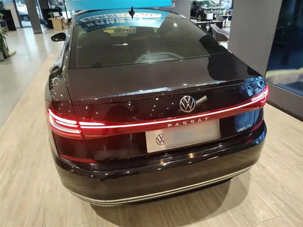 Volkswagen Passat 2022 из CN, фото 6