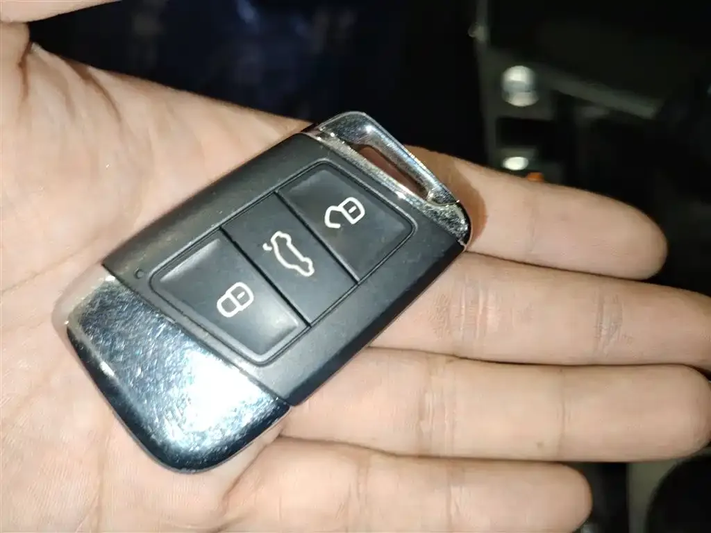 Volkswagen Passat 2022 из CN, фото 9