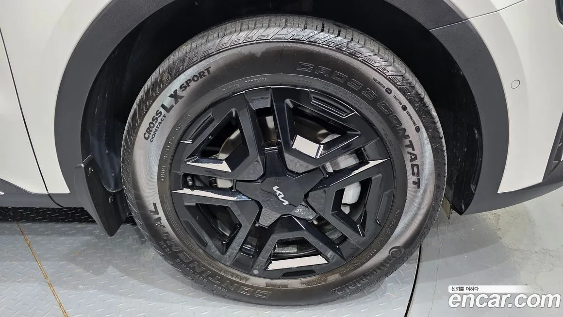 Kia Sorento — фото 5