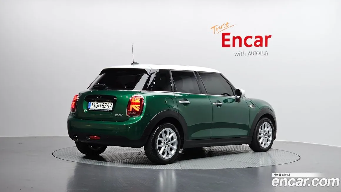 Mini Cooper 2021 из KR, фото 2