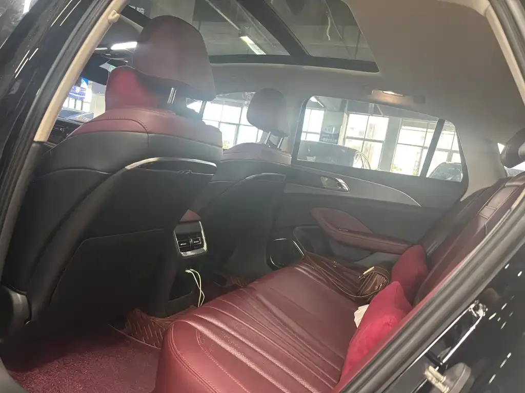 Hongqi H5 2024 из CN, фото 6