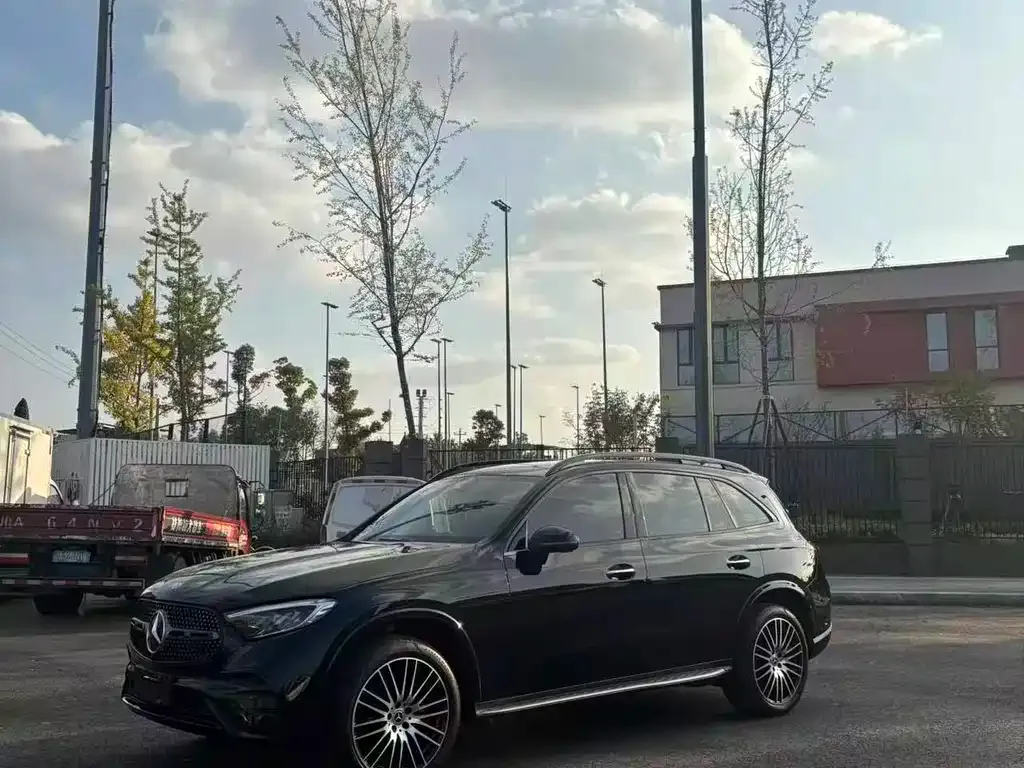 Mercedes-Benz GLC 2023 из CN, фото 1