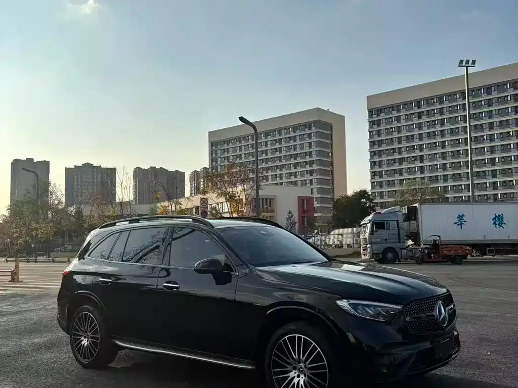 Mercedes-Benz GLC 2023 из CN, фото 3