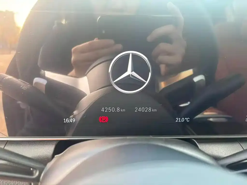 Mercedes-Benz GLC 2023 из CN, фото 6