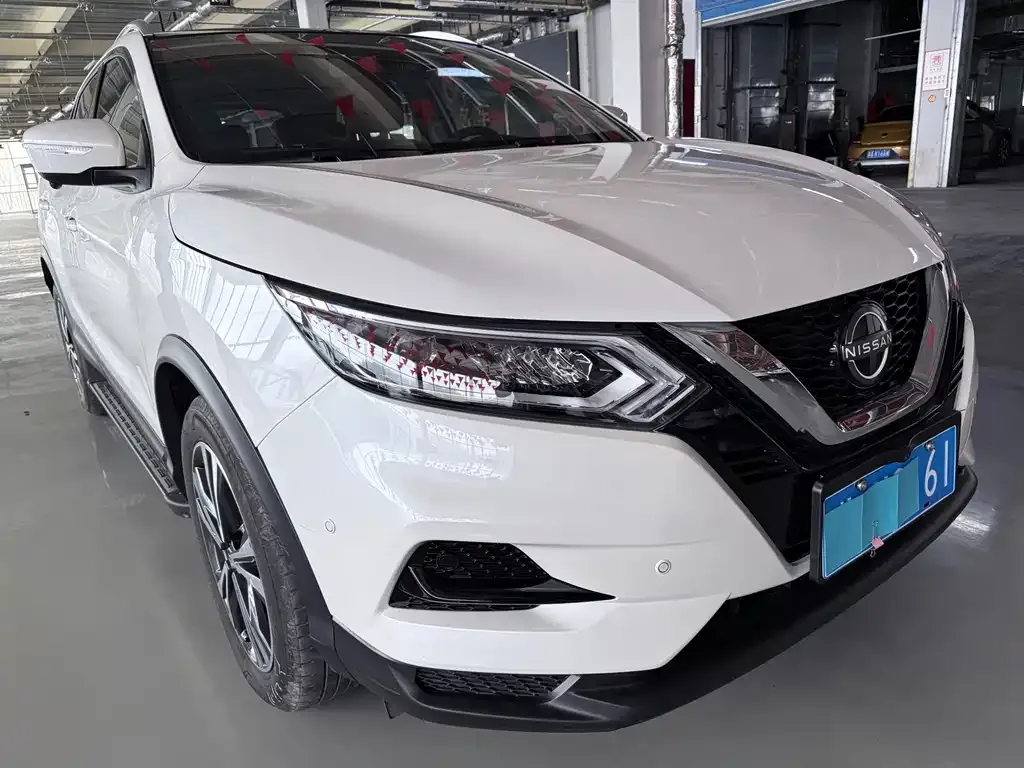 Nissan Qashqai — фото 3