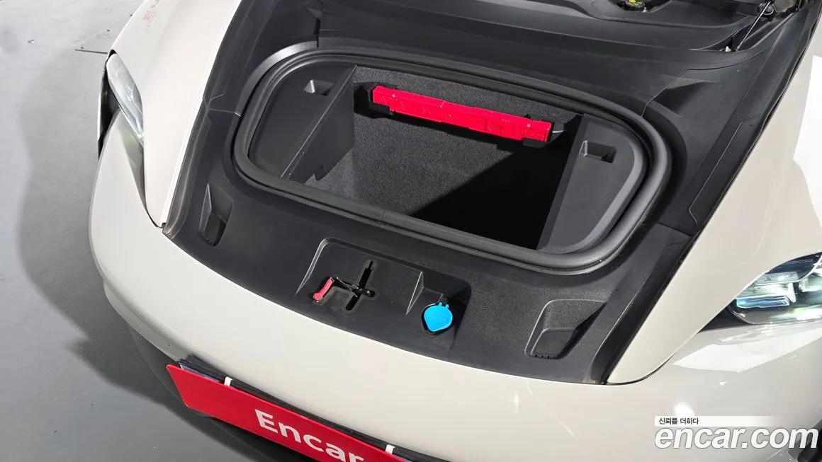 Porsche Taycan 2021 из KR, фото 6