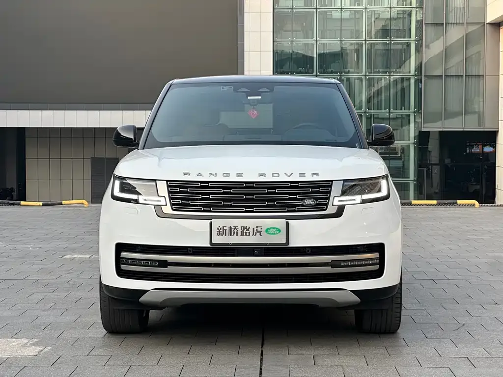 Land Rover Range Rover 2023 из CN, фото 2