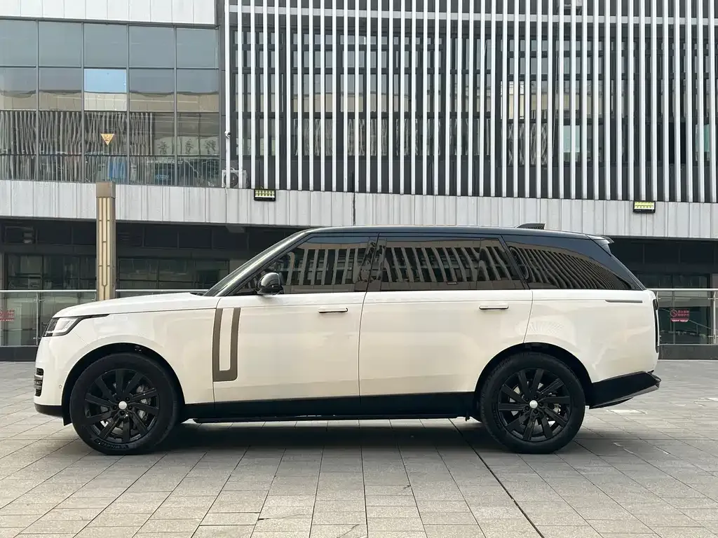 Land Rover Range Rover 2023 из CN, фото 4