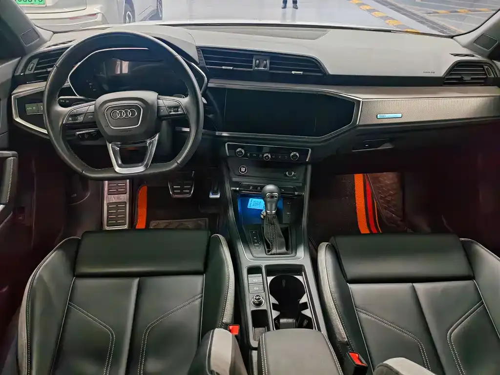 Audi Q3 2024 из CN, фото 4