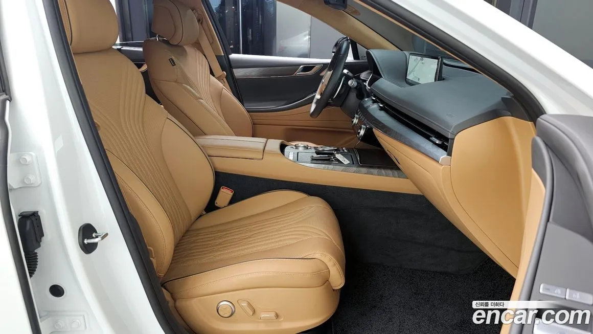 Genesis G80 — фото 10
