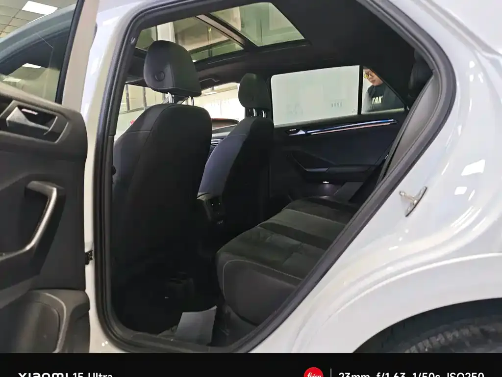 Volkswagen T-Roc 2021 из CN, фото 4