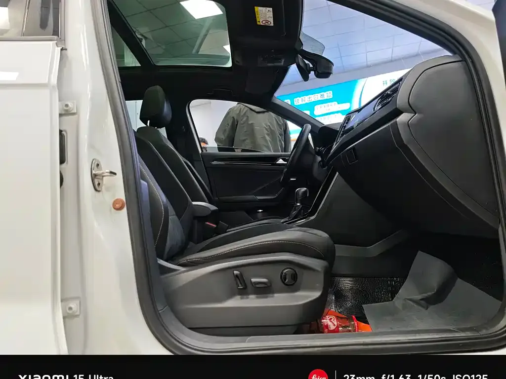 Volkswagen T-Roc 2021 из CN, фото 9