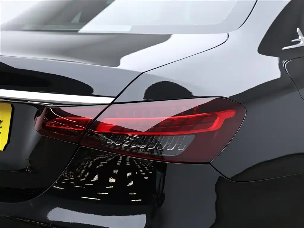 Mercedes-Benz E-Class 2022 из CN, фото 5